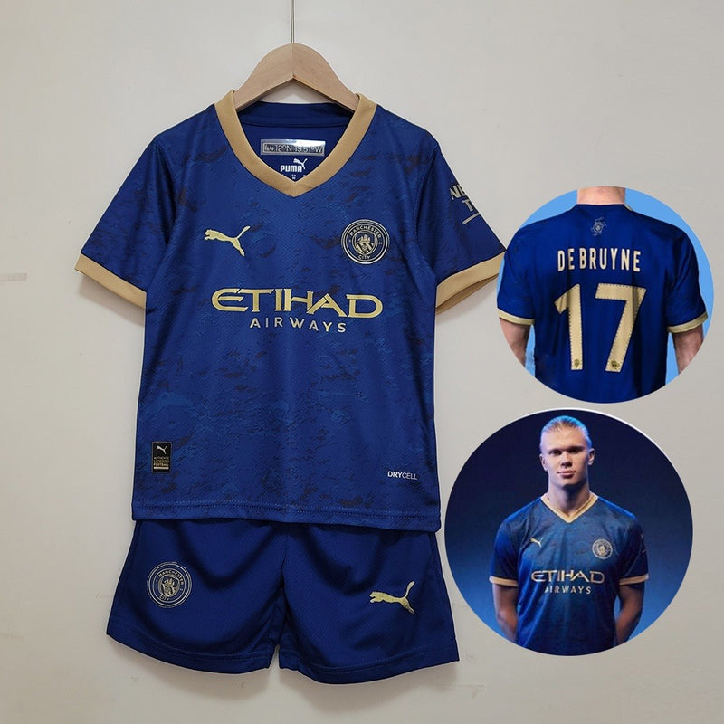 Kit Infantil Manchester City Camisa + Shorts 2023/24 - Edição Especial [FRETE GRÁTIS]