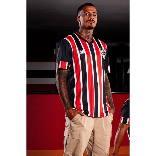 Nova Camisa Listrada New Balance São Paulo 2024/25 [COMPRE 2 LEVE 3]