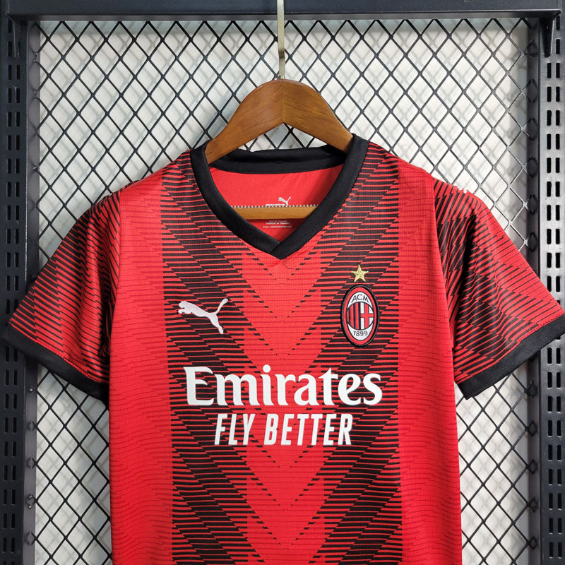 Kit Infantil Milan Vermelho Puma 2023/24 [COMPRE 2 LEVE 3]